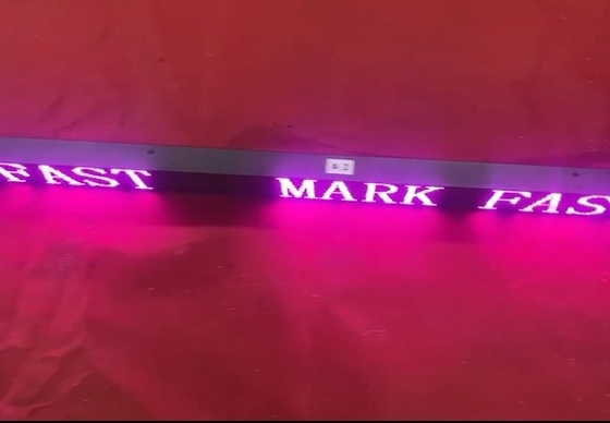 Progettazione su misura del segno 7M Length With Linkable di scorrimento di P4RGB LED e caso esile