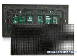 Luminosità 4mm Screen a LED interno 1000-1200 Nits 128 X 128 Pixels Armadio 5000-100000 Ore Tempo di vita