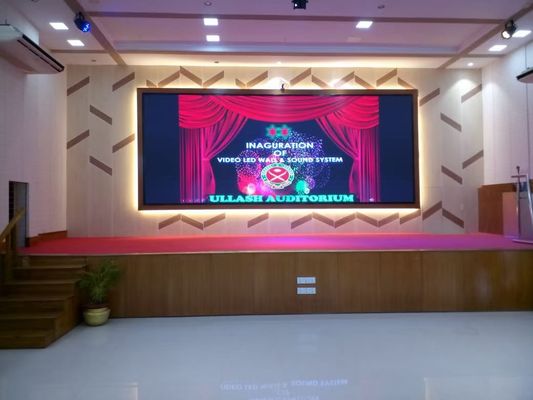 schermo fisso dell'interno di 128*256mm LED, video parete di P2RGB HD LED
