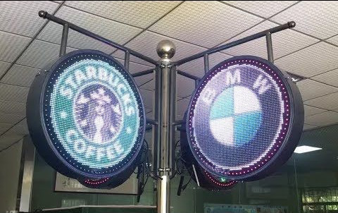 Segni circolari all'aperto del deposito del LED, deposito Logo Sign dei lati di P4RGB due